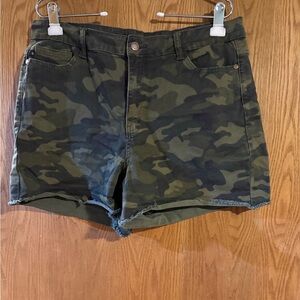 Judy Blue Camo Jean Shorts